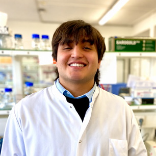 Photo of Luis Leon