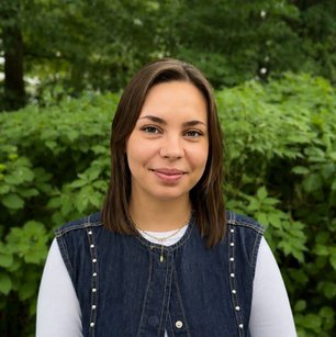 Photo of Laura Martin.